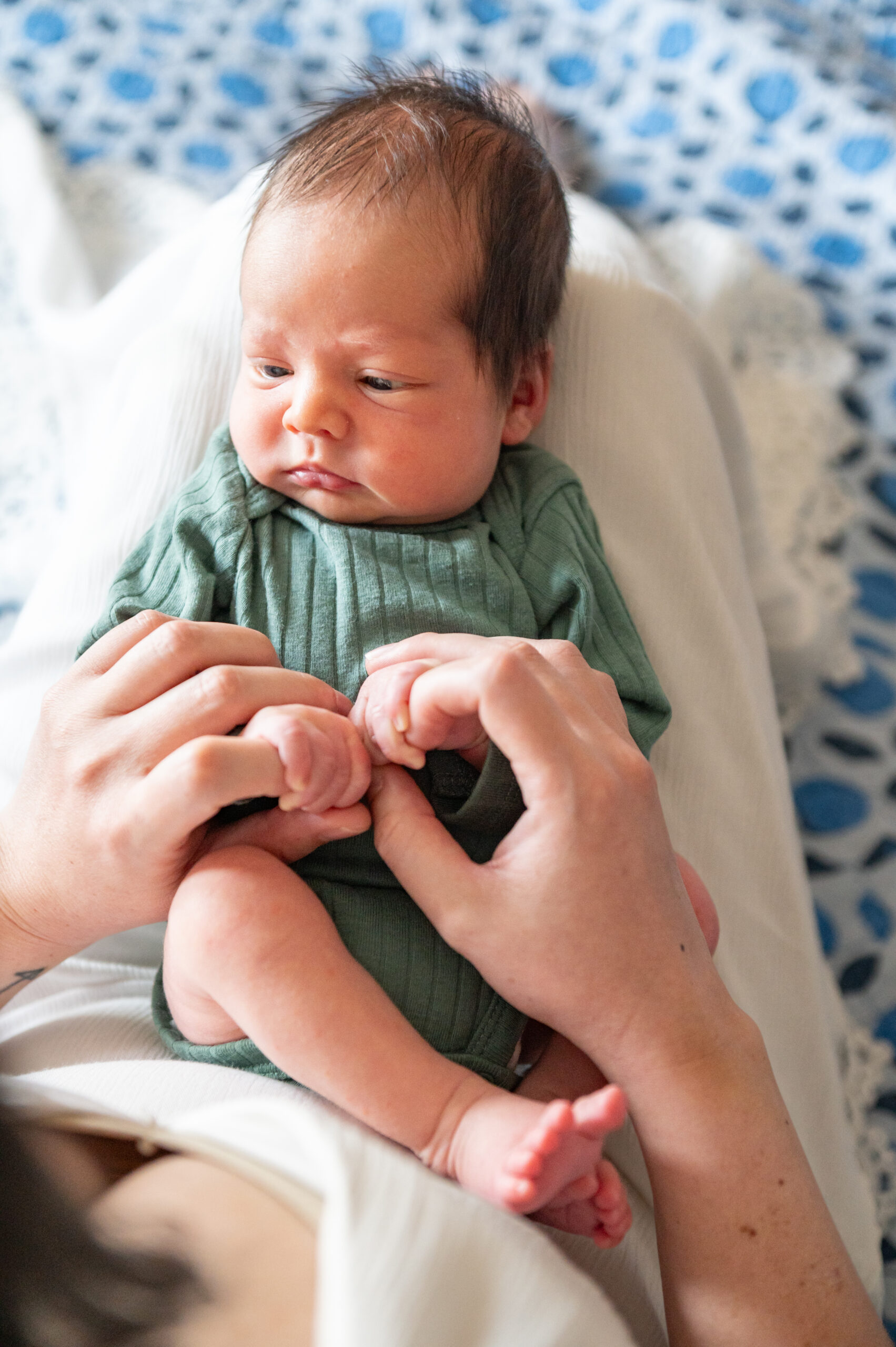 Newborn lifestyle sessions are a beautiful way to document your first few weeks as a new family.